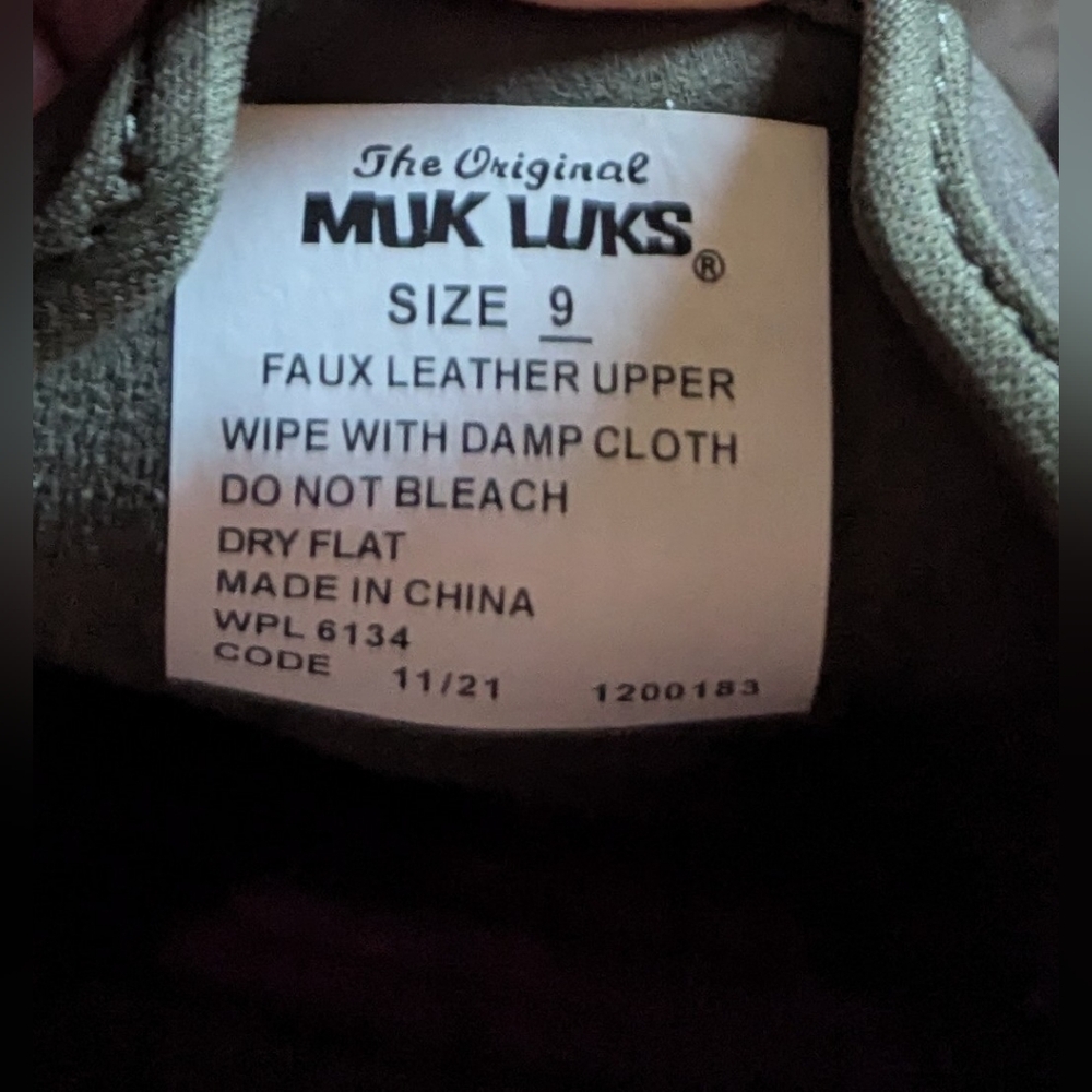 Muk Luks Women's Mules Sz 9 - Picture 2 of 6